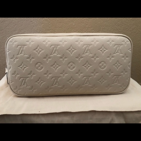 BNWT Empriente Neverfull MM - Picture 16 of 16